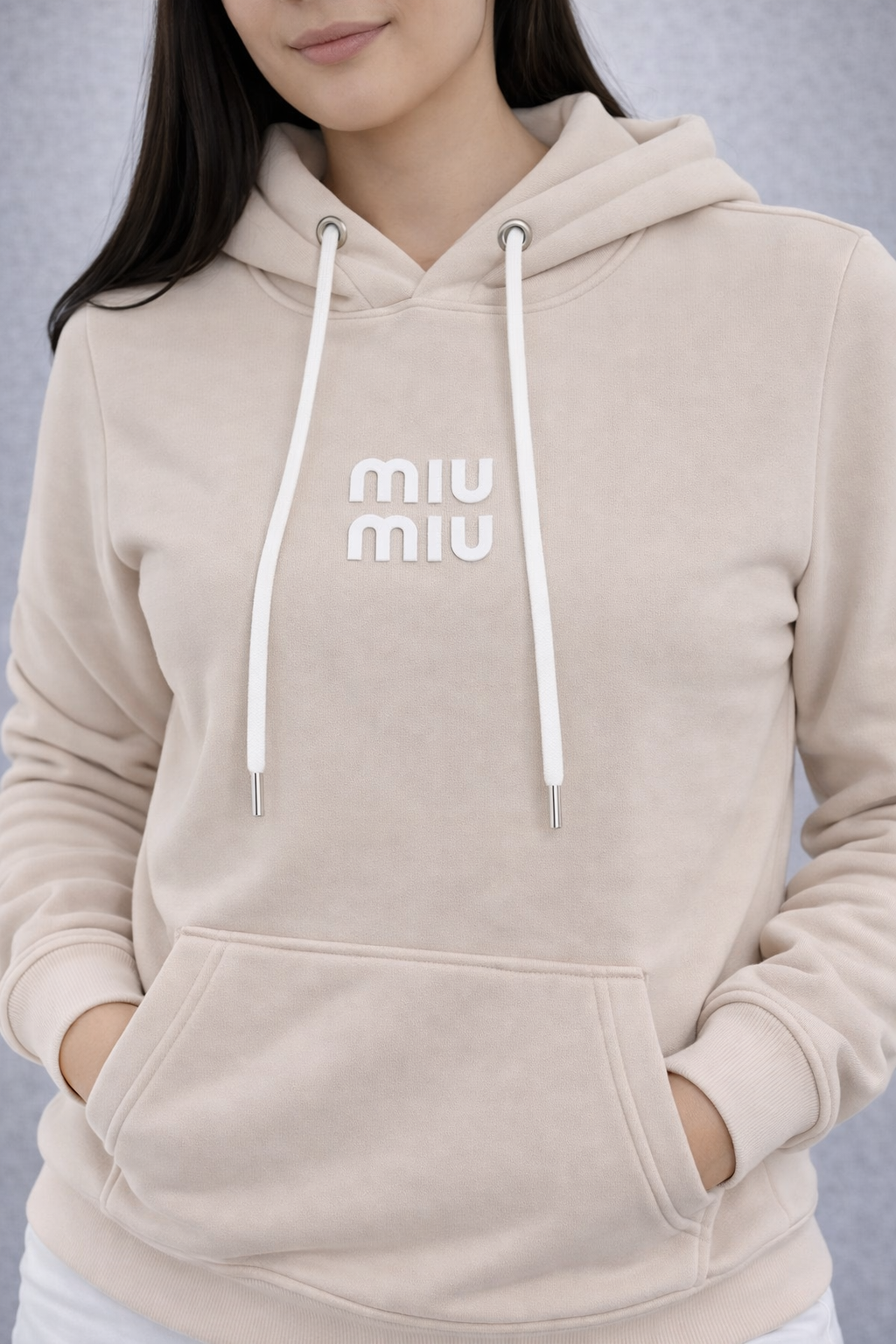 Buso de Capota Dama Minimal Soft Hoodie